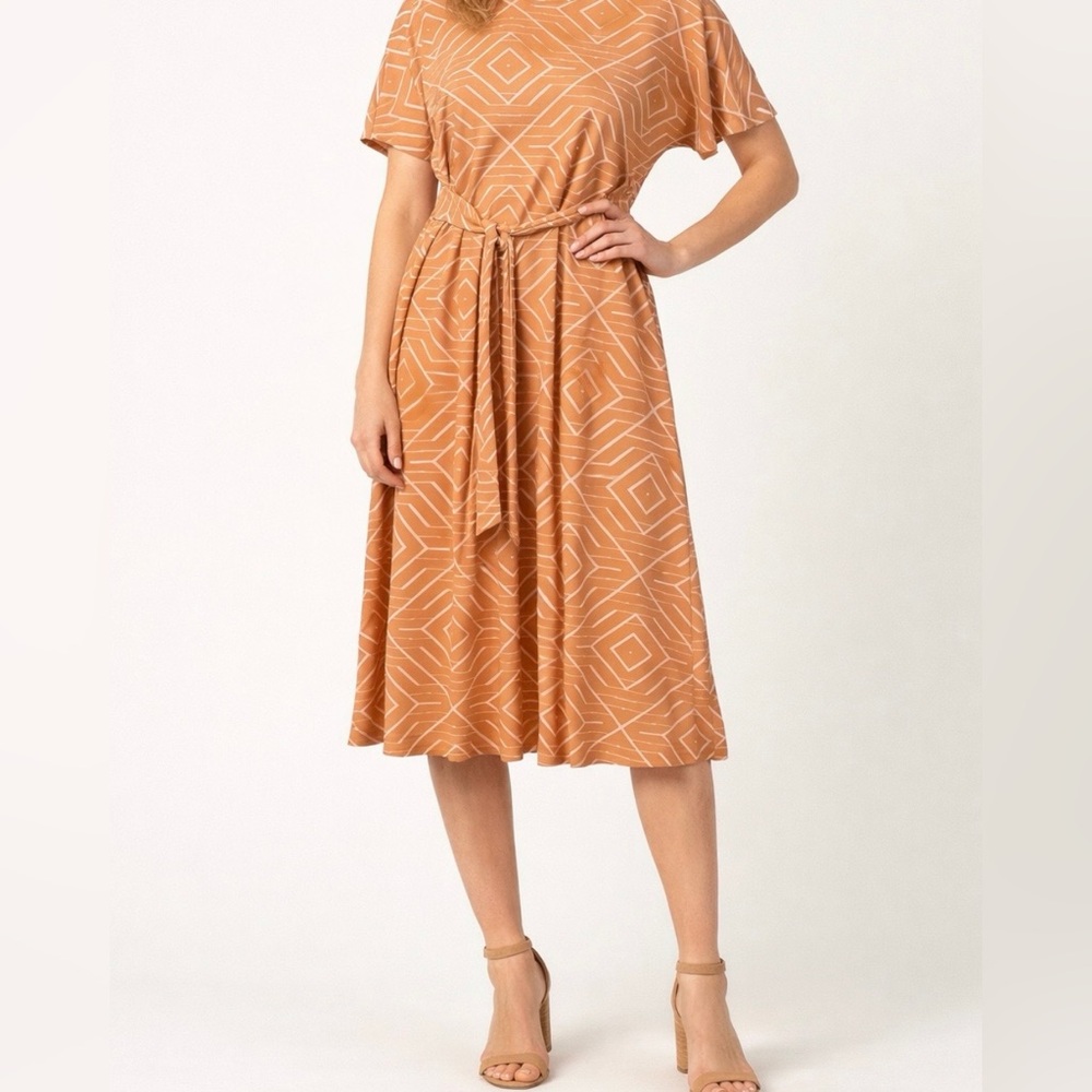 LulaRoe Marly Dress Medium Peach Coral w/ White Diamonds